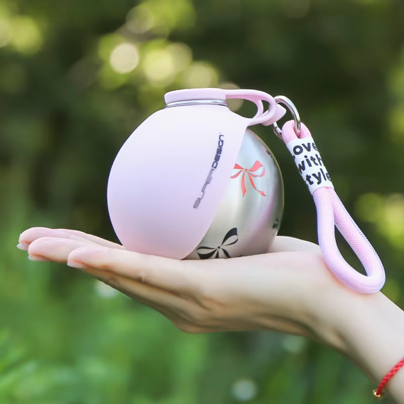 Gourde Sphère Nomade 2-en-1 - Pour chien et chat - En Acier Inoxydable 304 Silicone Alimentaire - 285 mL